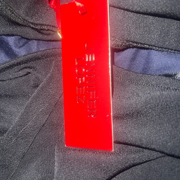 JLO Black Off the shoulder top - XL - Picture 4 of 7